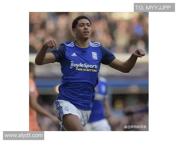 在下列赌足球明星中寻找最具潜力的未来之星与传奇球员的对决