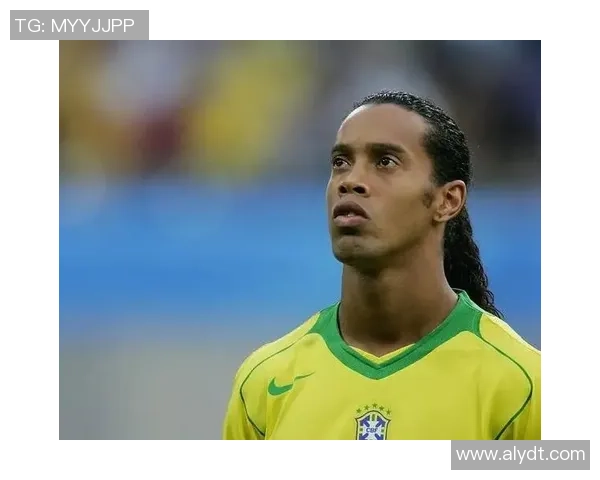 帅气男足球明星的迷人头像大盘点，颜值与球技并存的魅力瞬间